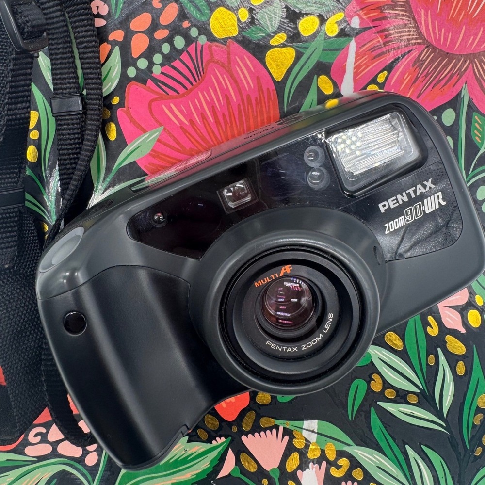 Pentax Zoom 90-WR 35mm Film Camera Weather Resistant Multi AF with Remote